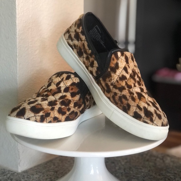 Steve Madden Leopard Canvas Slip Ons Size 3 Offers Welcome - Picture 3 of 8